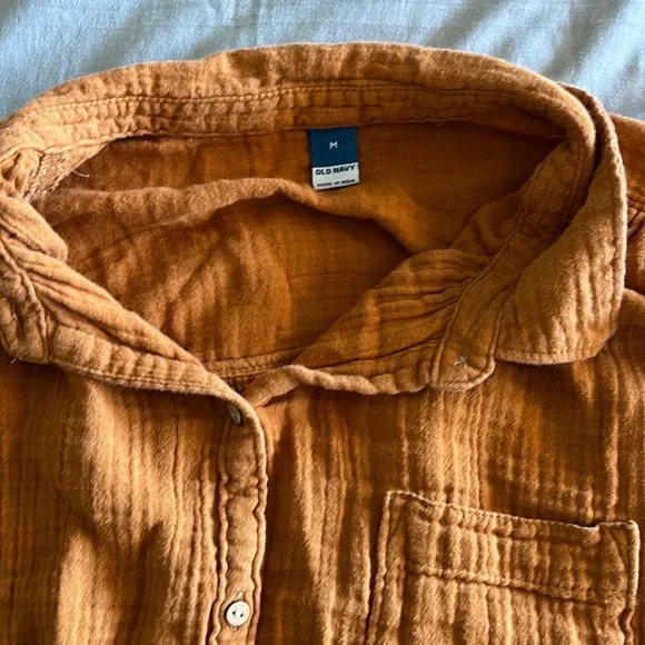 Old Navy Burnt Orange Crinkle Gauze Cropped Blouse - Picture 5 of 5